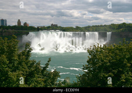 Niagara Niagarafälle Niagarafaelle Abgrund amerikanischen Eriesee Felsen Fluss Fels Gischt Hufeisenfall Hufeisenfaelle Faelle Wasserf Stockfoto