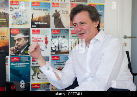 John Micklethwait derzeit dient als Chefredakteur der Zeitschrift The Economist aber hat angekündigt, einen Umzug nach Bloomberg als Herausgeber Stockfoto