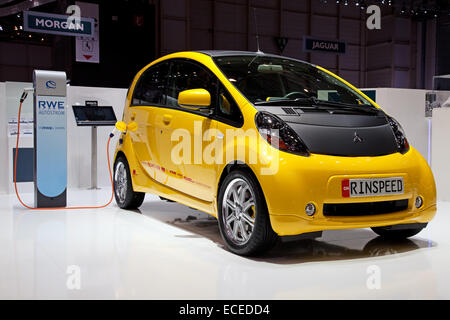 Genf - März 8: Der Mitsubishi IMIEV Elektro-Auto von Rindpeed auf dem Display auf der 81. internationalen Motor Show Palex angepasst Stockfoto