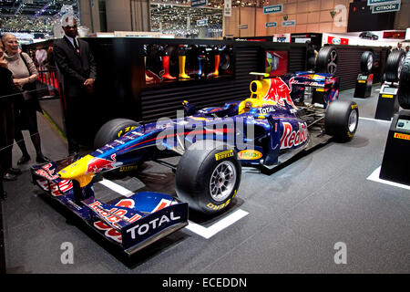 Genf - März 8: Die Renault F1 2011 auf dem Display auf der 81. International Motor Show Palexpo-Genf am 8. März; 2011 in Genf Stockfoto