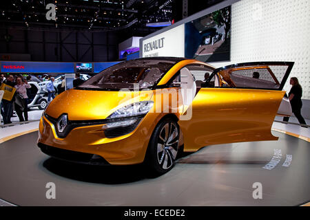 Genf - März 8: Der Renault Captur Konzeptfahrzeug auf dem Display auf der 81. International Motor Show Palexpo-Genf am 8. März; 2011 Stockfoto