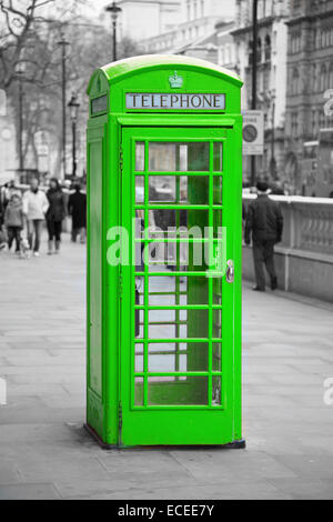 Berühmte Telefonzelle in London, Großbritannien Stockfoto