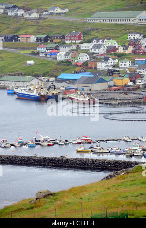 Eiði, großes Dorf befindet sich auf der Nord-westlichen Spitze von eysturoy, Färöer Inseln Stockfoto