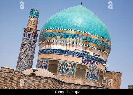 Der Imam Reza Schrein, größte Moschee der Welt in der Stadt Mashhad, Razavi Khorasan, Iran Stockfoto