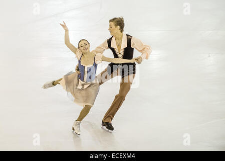 Barcelona, Spanien. 12. Dezember 2014. ALLA LOBODA/PAVEL DROZD (RUS)) führen in die DANCE JUNIOR - Kür bei ISU Finale des Grand Prix of Figure Skating in Barcelona Credit: Matthias Oesterle/ZUMA Wire/ZUMAPRESS.com/Alamy Live News Stockfoto