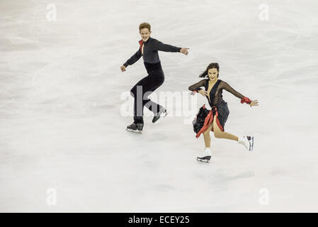 Barcelona, Spanien. 12. Dezember 2014. MADISON CHOCK/EVAN BATES (USA) führen in der Tanz-SENIOR - Kurzprogramm bei ISU Finale des Grand Prix of Figure Skating in Barcelona Kredit: Matthias Oesterle/ZUMA Wire/ZUMAPRESS.com/Alamy Live News Stockfoto