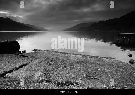 Loch Earn aus St. Fillans im Loch Lomond und Trossachs National Park, Schottland Stockfoto