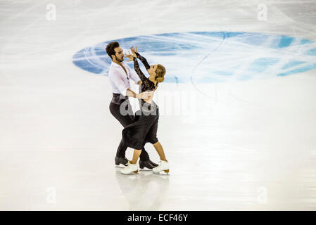 Gabriella Papadakis / Guillaume Cizeron (FRA) führen in der Tanz-SENIOR - Kurzprogramm bei der ISU Grand Prix of Figure Skating Finale in Barcelona Stockfoto