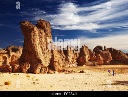 Bizarren Sandsteinfelsen in der Wüste Sahara, Tassili N'Ajjer, Algerien Stockfoto