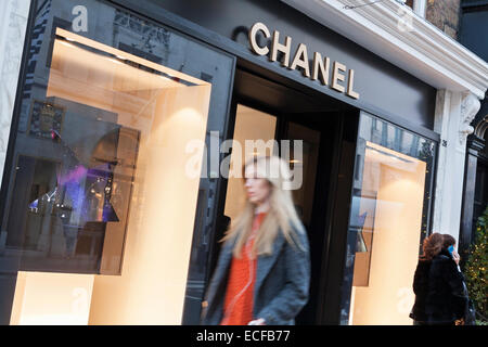 Chanel-Fashion-Store in der New Bond Street Stockfoto