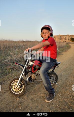 Motocross-Strecke, der Traum aller Kinder. Stockfoto