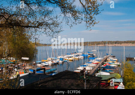 Boot-Anlegestellen in Wannsee See, Berlin, Deutschland Stockfoto