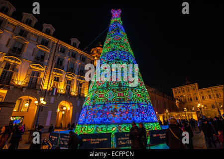 Piazza Castello in Turin, Italien. 13. Dezember 2014. Weihnachtsbaum in Piazza Castello Credit: wirklich Easy Star/Alamy Live News Stockfoto