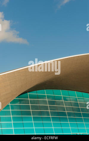 Dach-Detail des London Aquatice Centres in den Queen Elizabeth Olympic Park Stratford. Stockfoto