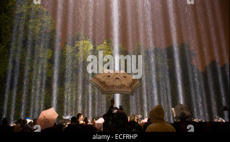 Spektren Kunstinstallation am Victoria Tower Gardens. 4. August bis 11. August 2014 Stockfoto