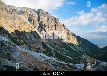 Tatra-Gebirge, sonnige Slowakei im Herbst Stockfoto