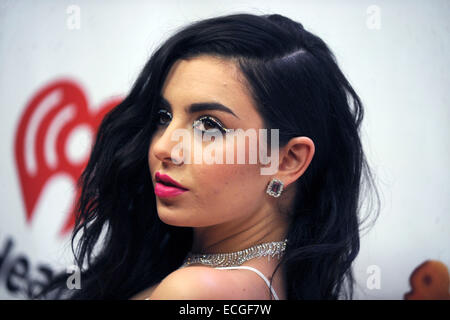 Charli XCX besucht Z100 Jingle Ball im Madison Square Garden am 12. Dezember 2014 in New York City Stockfoto