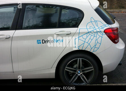 DriveNow ist ein Car-sharing-Komplott der Autovermieter Sixt und BMW Autos, London Stockfoto