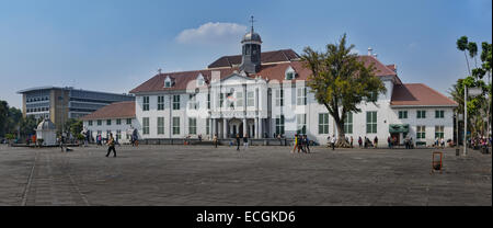 Das Jakarta-Geschichte-Museum befindet sich im ehemaligen Rathaus (Stadhuis) von Batavia, Jakarta, Indonesien Stockfoto