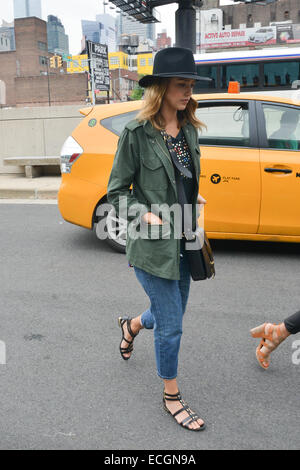 Jessica Alba im Javitz Center in New York mit: Jessica Alba wo: Manhattan, New York, Vereinigte Staaten, wann: 11. Juni 2014 Stockfoto