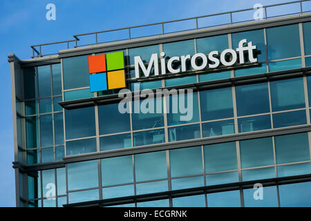 Ein Bürogebäude von Microsoft besetzt. Stockfoto