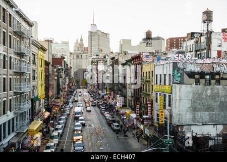 Monroe Street, Chinatown, Manhattan, New York, Vereinigte Staaten Stockfoto