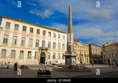 Platzieren Sie De La Republique, Arles, Bouches du Rhone, Provence, Frankreich, Europa Stockfoto