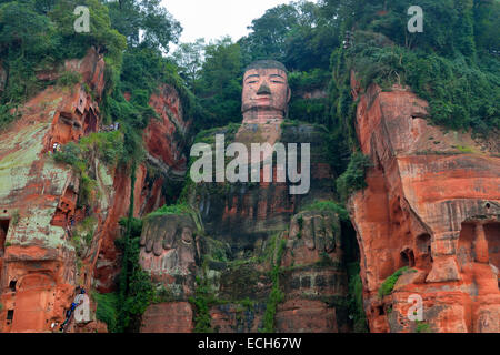 Größte Stein Buddha-Statue der Welt, Leshan Giant Buddha, Leshan, Sichuan, China Stockfoto