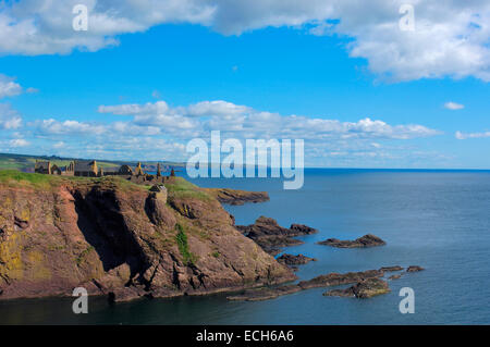 Dunnottar Castle in der Nähe von Stonehaven, Aberdeenshire, Schottland, Vereinigtes Königreich, Europa Stockfoto