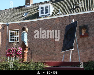 Rembrandt van Rijn-Denkmal am Rembrandtplaats in seiner Geburtsstadt, die Stadt von Leiden, Niederlande - Leiden-Sammlung Stockfoto
