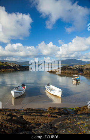 Angelboote/Fischerboote vertäut am Rosbeg, County Donegal, Irland. Stockfoto