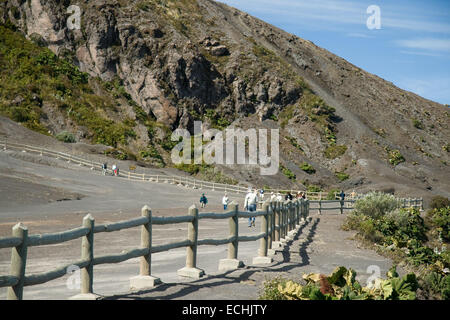 Der Gehweg am Irazu Vulkan in Costa Rica. Stockfoto