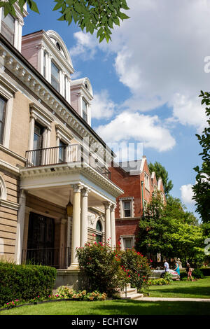 Saint St. Louis Missouri, Central West End, historisches Viertel, Lindell Boulevard, Haus, Herrenhaus, Wohnarchitektur, Garten, Fassade, außen, MO14083 Stockfoto