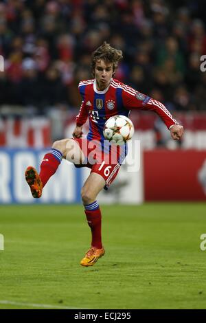 München, Deutschland. 10. Dezember 2014. Gianluca Gaudino (Bayern) Fußball: UEFA Champions League-Gruppe E Spiel zwischen FC Bayern München 3-0 PFC CSKA Moskva in der Alianz Arena in München, Deutschland. © Mutsu Kawamori/AFLO/Alamy Live-Nachrichten Stockfoto