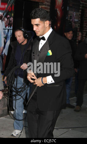 New York, USA. 15. Dezember 2014. Heisman Trophy Gewinner MARCUS MARIOTA bei "The Late Show with David Letterman" statt an der Ed Sullivan Theater. Bildnachweis: Nancy Kaszerman/ZUMAPRESS.com/Alamy Live-Nachrichten Stockfoto