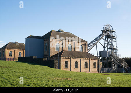Der Förderturm der Zeche an woodhorn Colliery Museum in der Nähe von Ashington, in Northumberland, England, Großbritannien Stockfoto