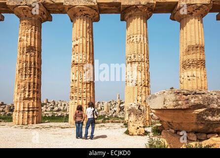 Italien, Sizilien, Selinunte, den archäologischen Park der antiken griechischen Stadt, die Ruinen des E - Tempel, auch bekannt als Tempel der Hera Stockfoto