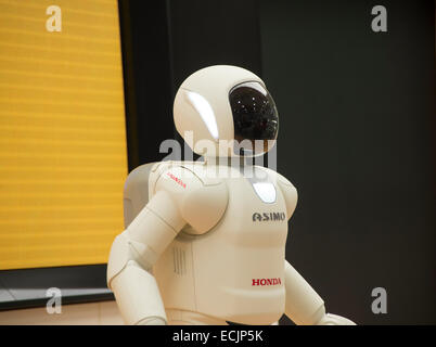 Der Roboter Asimo erklingt in einem Meet &amp; greet Sitzung bei Honda HQ, Tokio, Japan. Stockfoto