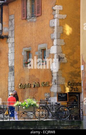 Frankreich, Haute Savoie, Annecy, rue du Pont Morens Stockfoto