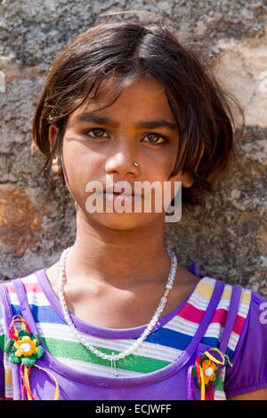 Indien, Bundesstaat Rajasthan, Dorf, Ramathra Fort, Kind Stockfoto