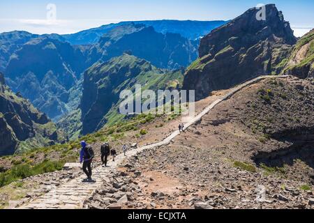 Portugal, Madeira Insel, Wandern zwischen Pico Ruivo und Pico Arieiro Stockfoto