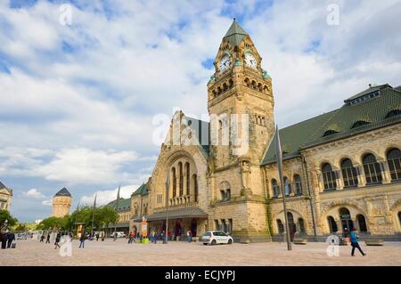 Frankreich, Moselle, Metz, Kaiserviertel, Bahnhof, erbaut zwischen 1905 und 1908 durch den Berliner Architekten Jürgen Krüger Stockfoto
