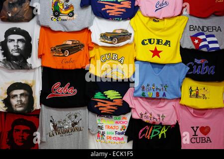 Kuba, Havanna, Stall-t-shirts Stockfoto