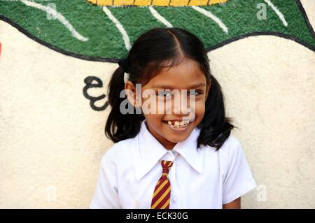 Sri Lanka, Colombo, Porträt von kleinen Mädchen in der Schule Stockfoto