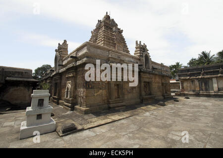 Blick auf Main Tempel des Shivlinga bei Banavasi in Sirsi Karnataka Stockfoto