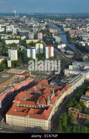 Deutschland, Berlin, Berlin-Mitte, Amtsgericht Mitte und der Spree Stockfoto