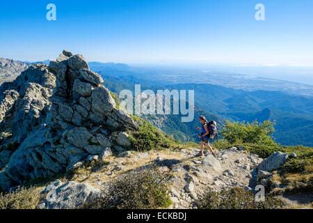 Frankreich, Corse du Sud, Wandern auf dem GR 20, zwischen Usciolu Zuflucht und Prati Zuflucht Stockfoto