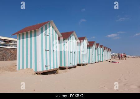 Frankreich, Vendee, Saint Jean de Monts, Strand Hütten Stockfoto