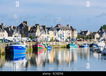 Frankreich, Manche, Cotentin, Saint Vaast la Hougue, Hafen Stockfoto