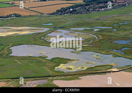 Antenne des Cley-weiter-die Meeres-Naturschutzgebiet, Norfolk Wildlife Trust, Sommer, Norfolk UK Stockfoto